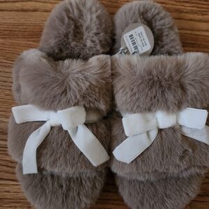Anthropologie Faux Fur Slippers with White Bows. Size M